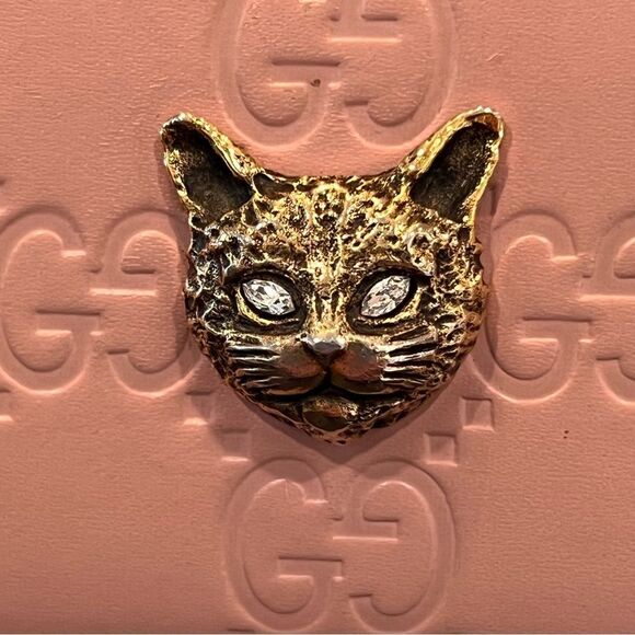 Gucci
GG Signature Leather Continental Wallet - Picture 2 of 8